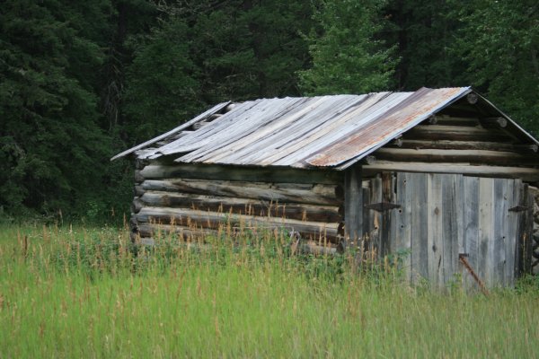Log shack