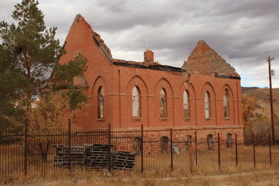 Burned out church in Morgan, Utah